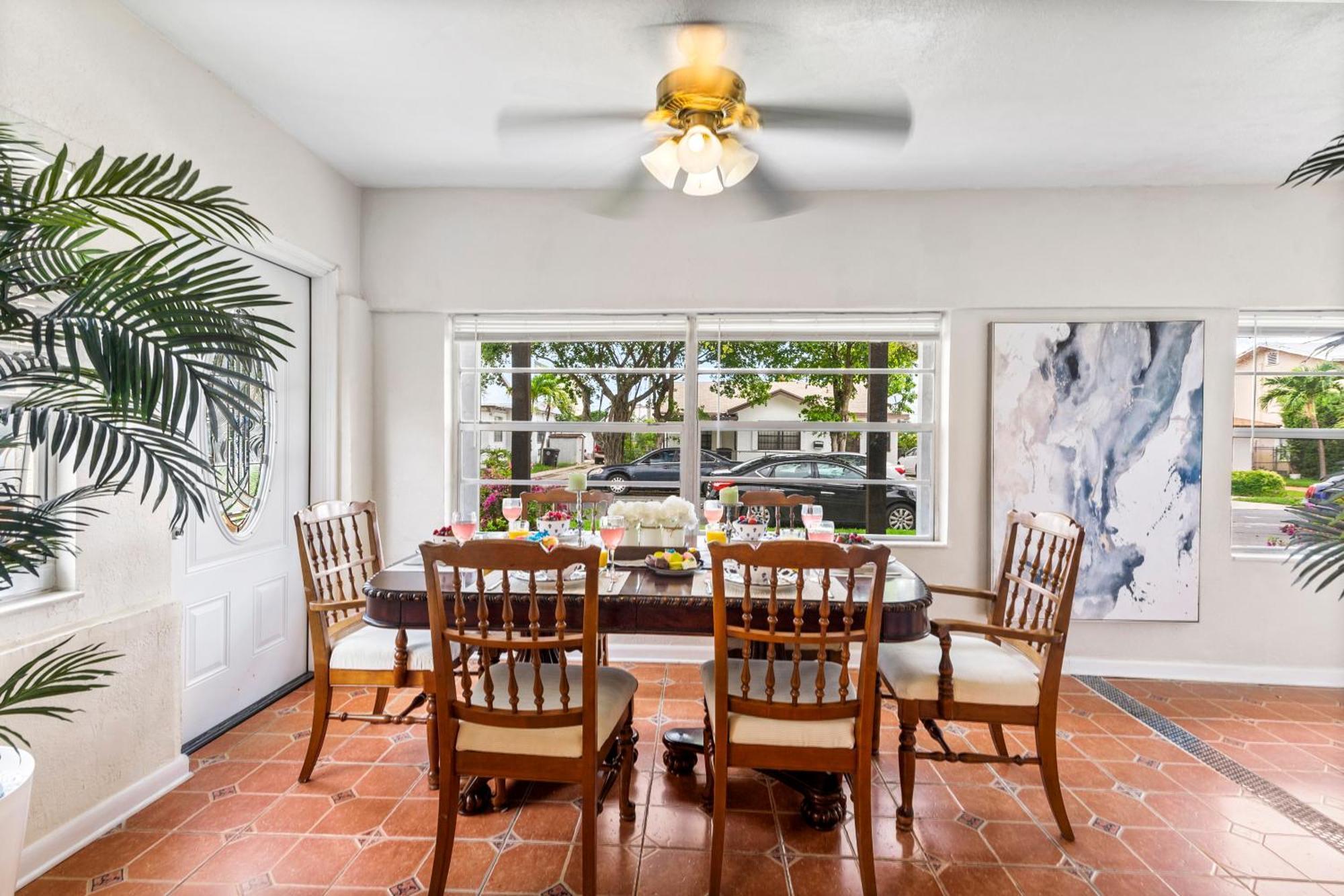 Chic Downtown Vacation Home And Guest Home West Palm Beach Exterior foto